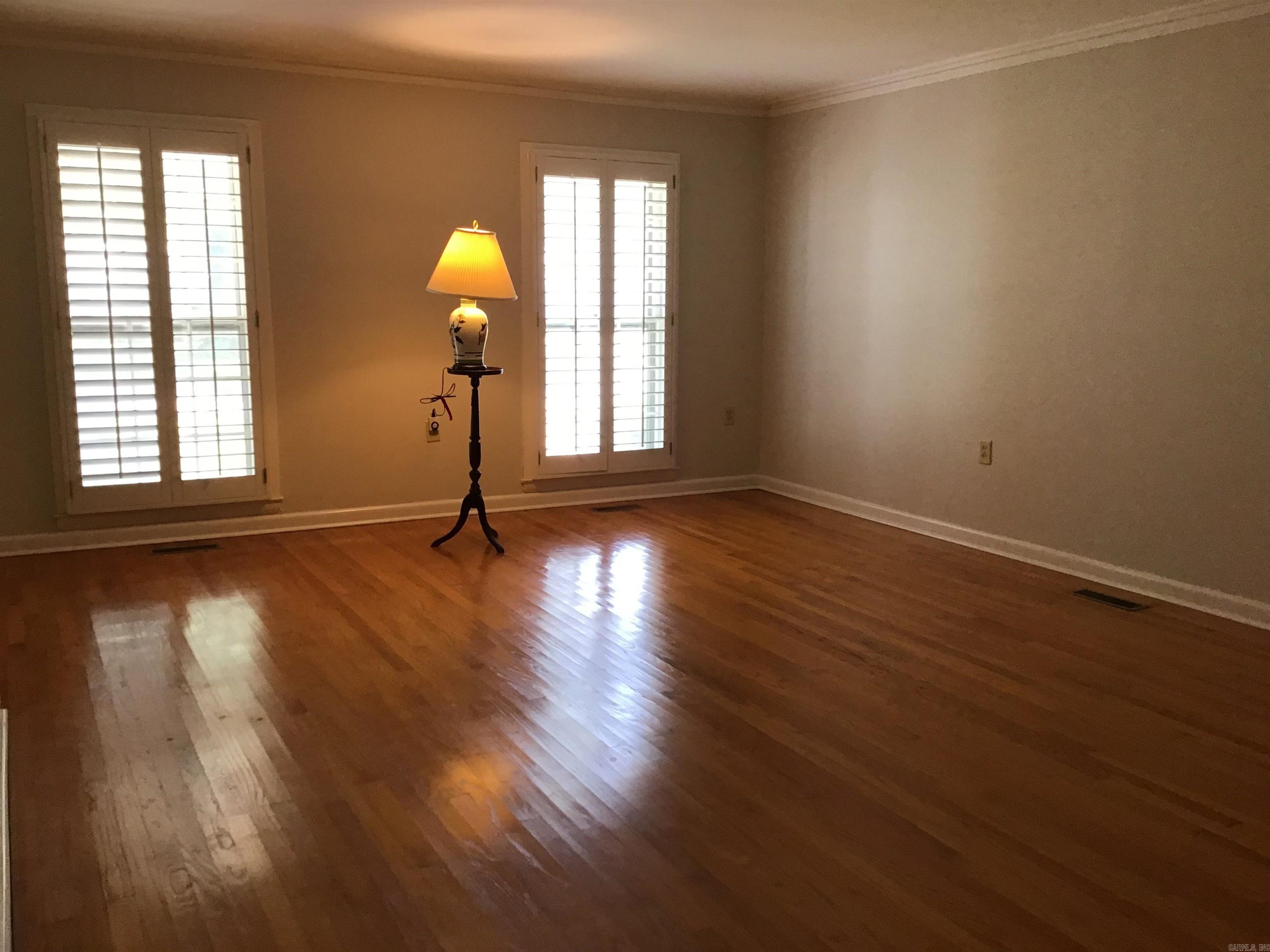 205  Calvert  Forrest City, AR