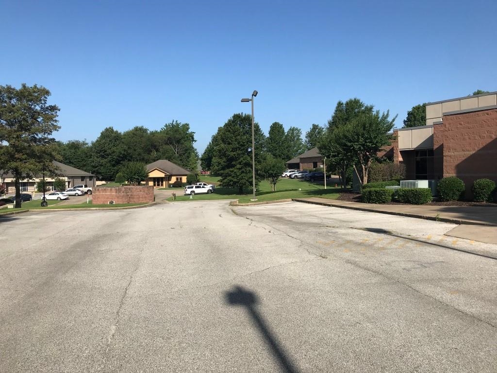 2804  Longview  Jonesboro, AR