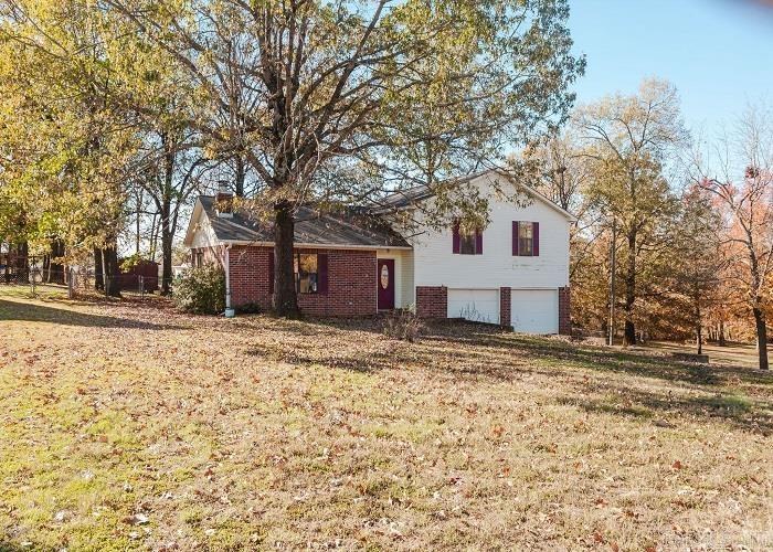 8 Mockingbird Ln  Clarksville, AR