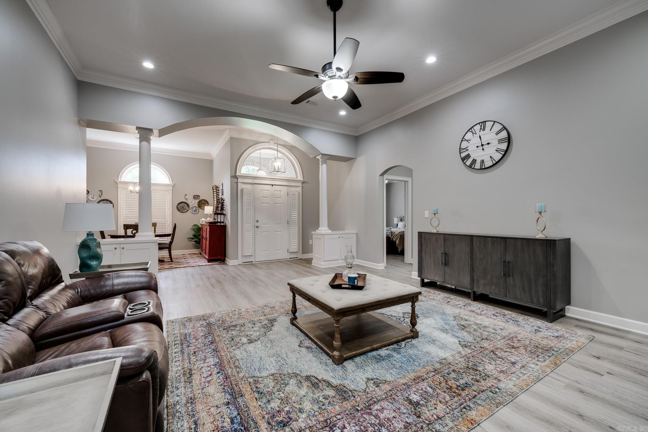 11 Longfield Drive