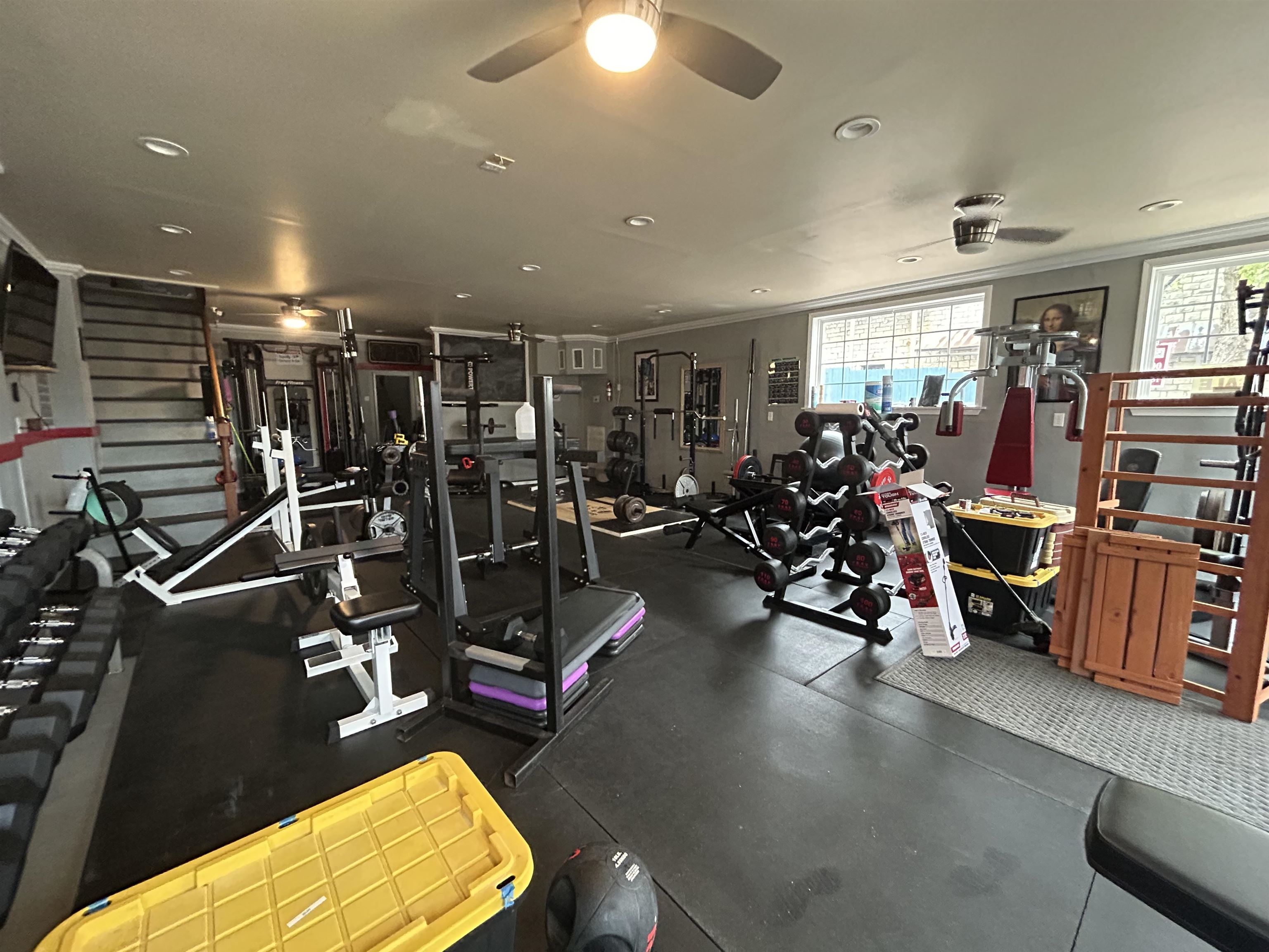 132 E Main  Hardy, AR