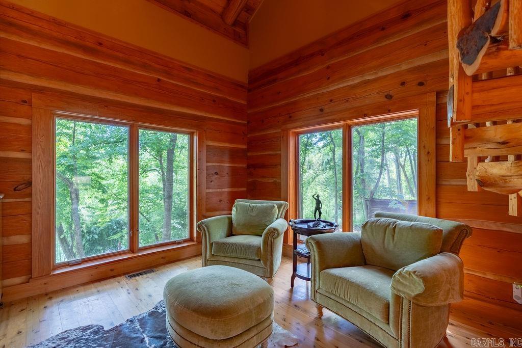 684  Hidden Valley  Wilburn, AR
