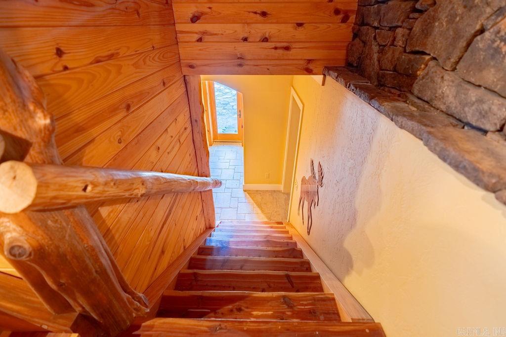 684  Hidden Valley  Wilburn, AR