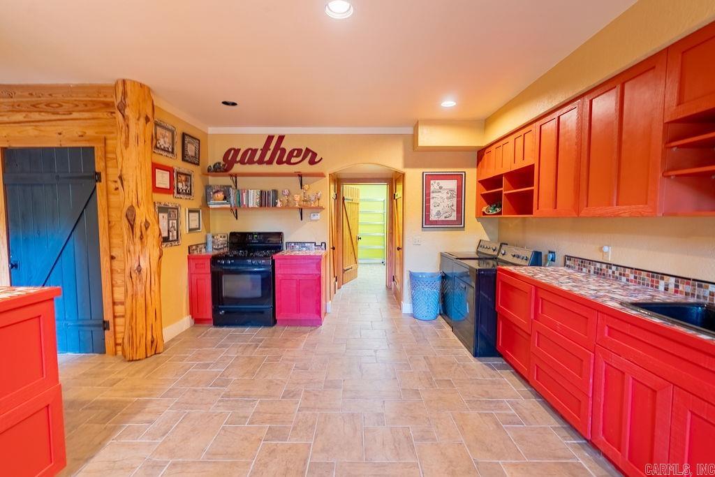 684  Hidden Valley  Wilburn, AR