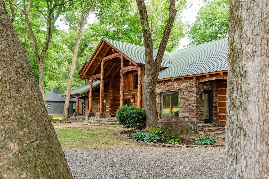 684  Hidden Valley  Wilburn, AR