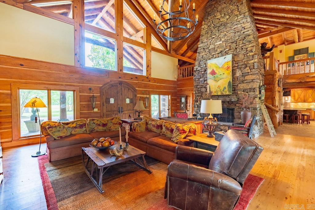 684  Hidden Valley  Wilburn, AR