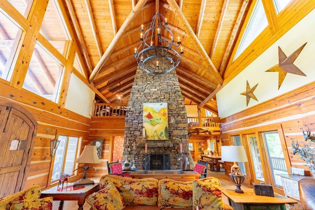 684  Hidden Valley  Wilburn, AR