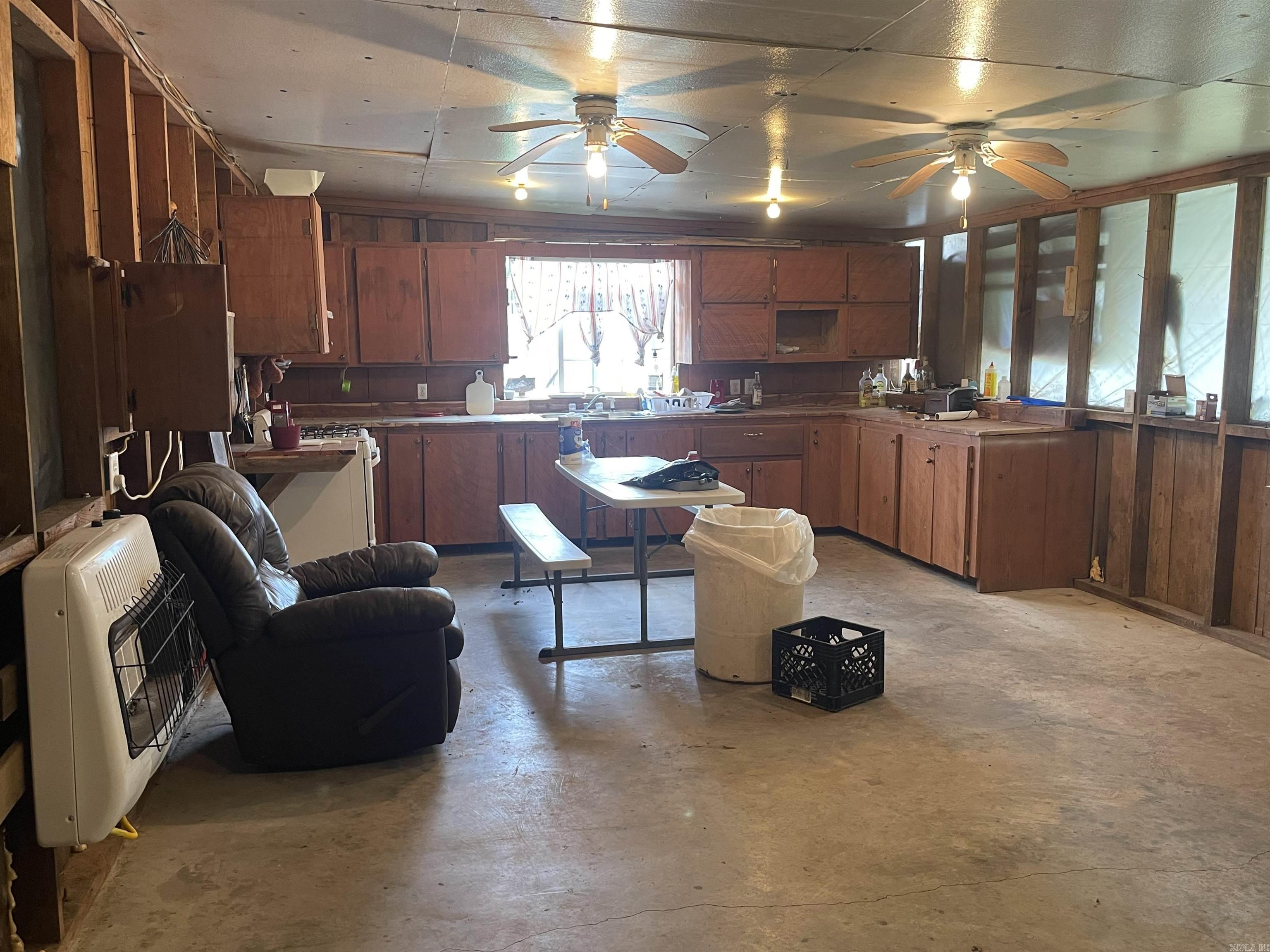 171  Miller  Dumas, AR