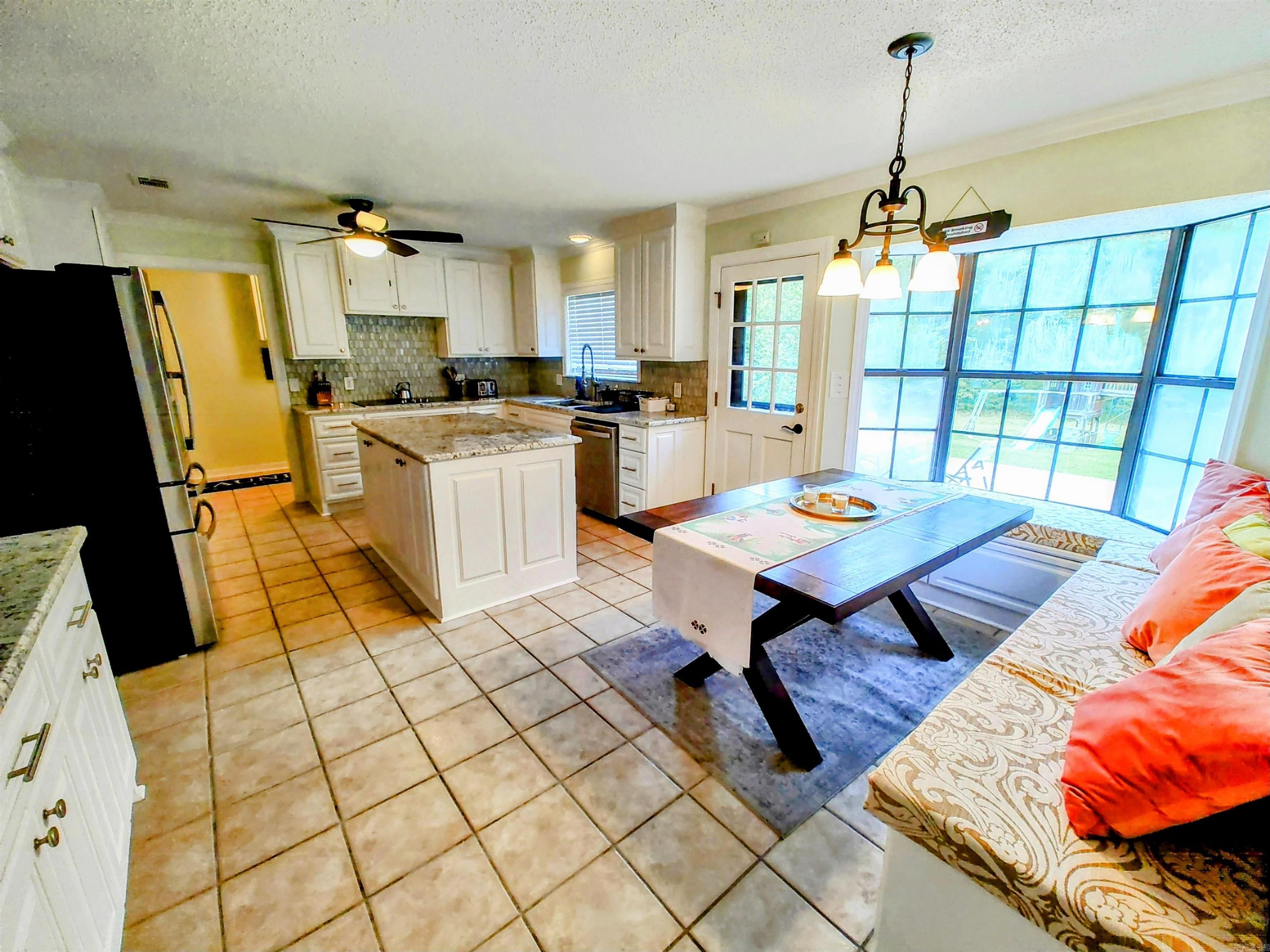 31  Chaffee Creek  Camden, AR
