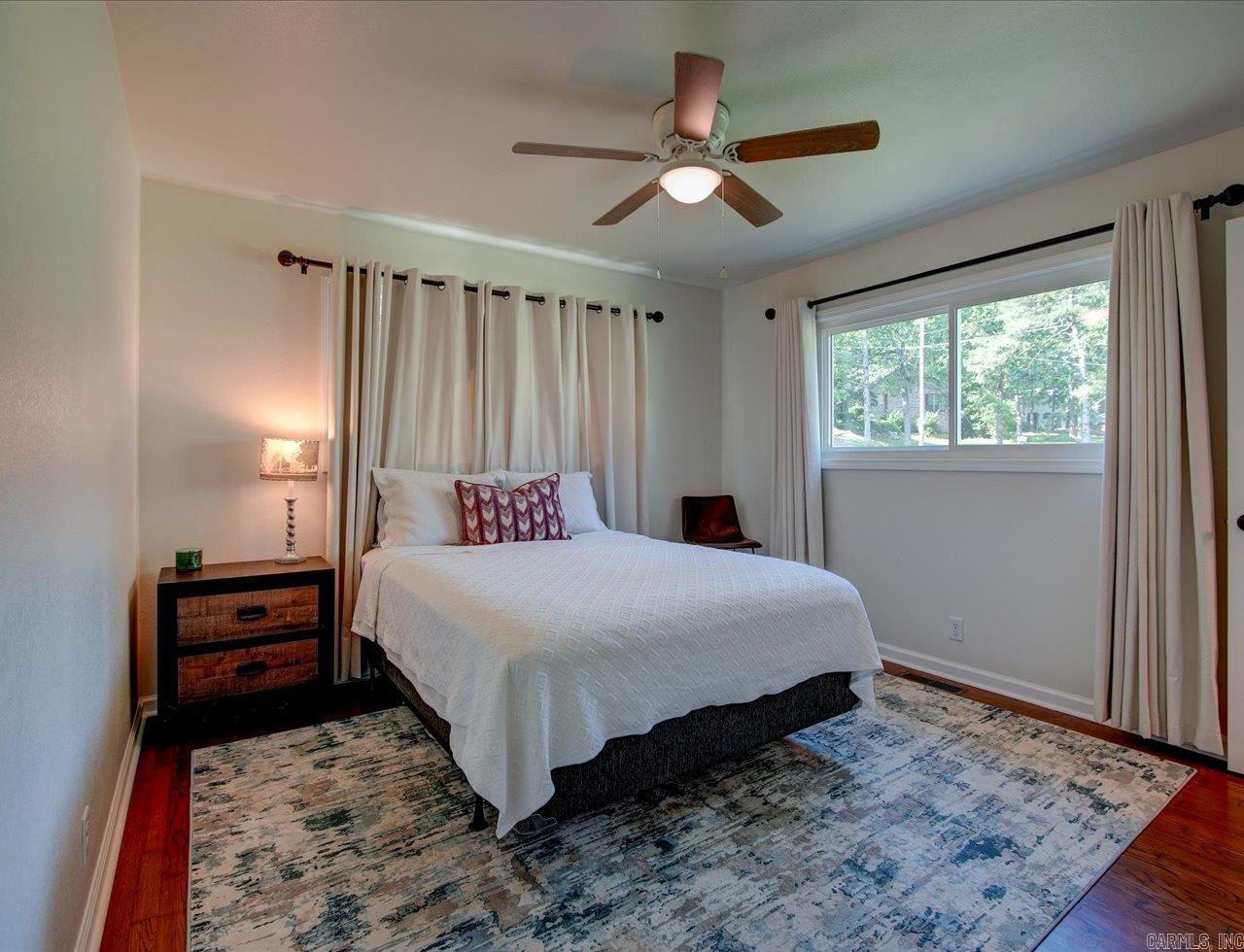 125  Lindale  Hot Springs, AR