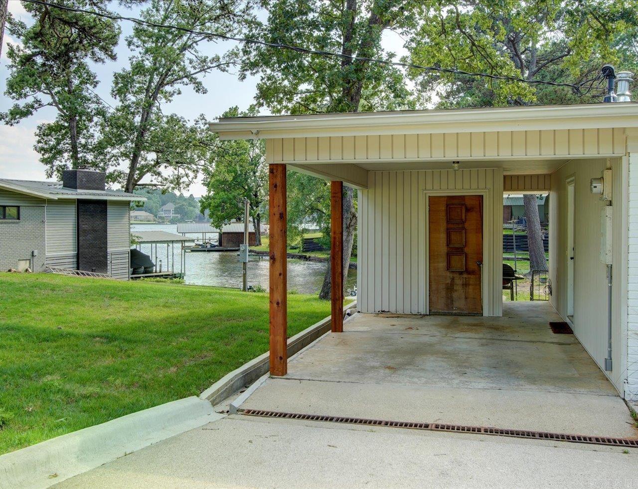 125  Lindale  Hot Springs, AR