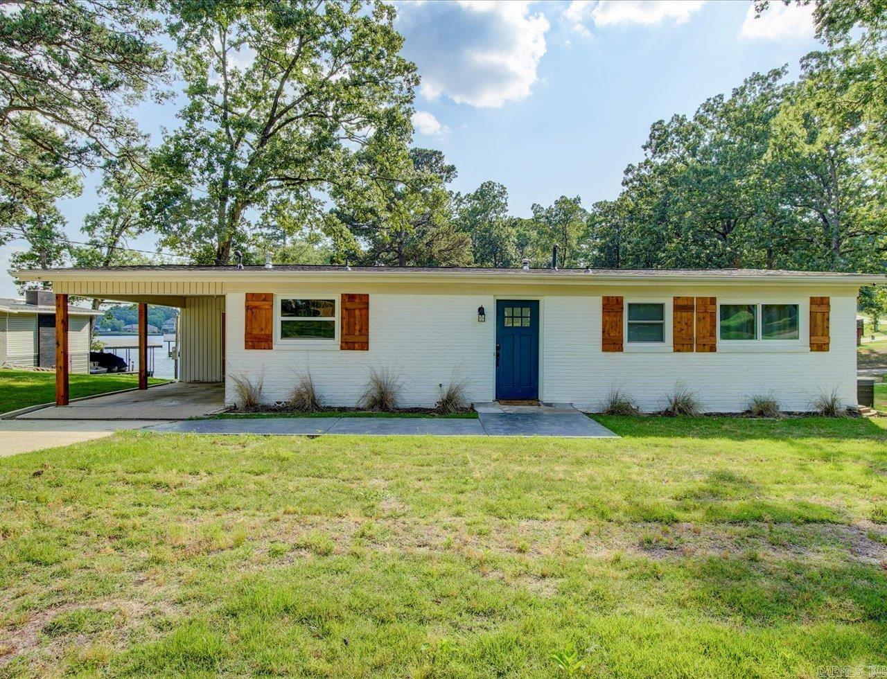 125  Lindale  Hot Springs, AR