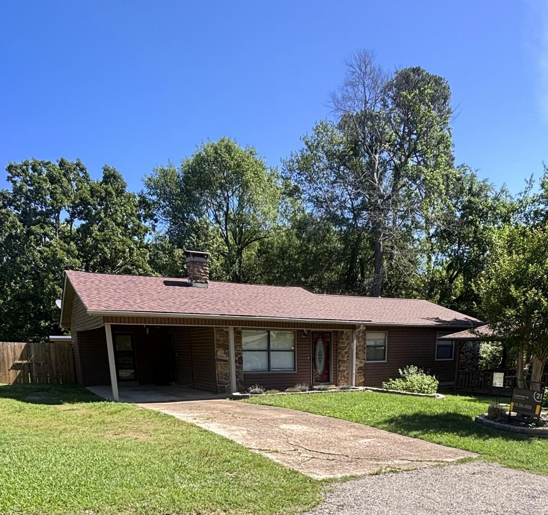1303  Bert Street  Mena, AR