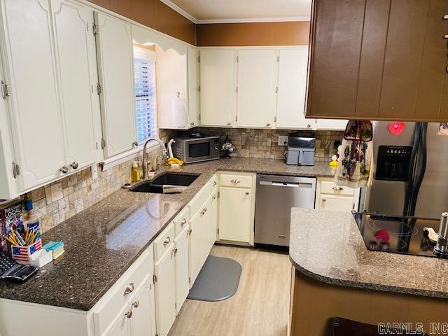 1303  Bert Street  Mena, AR
