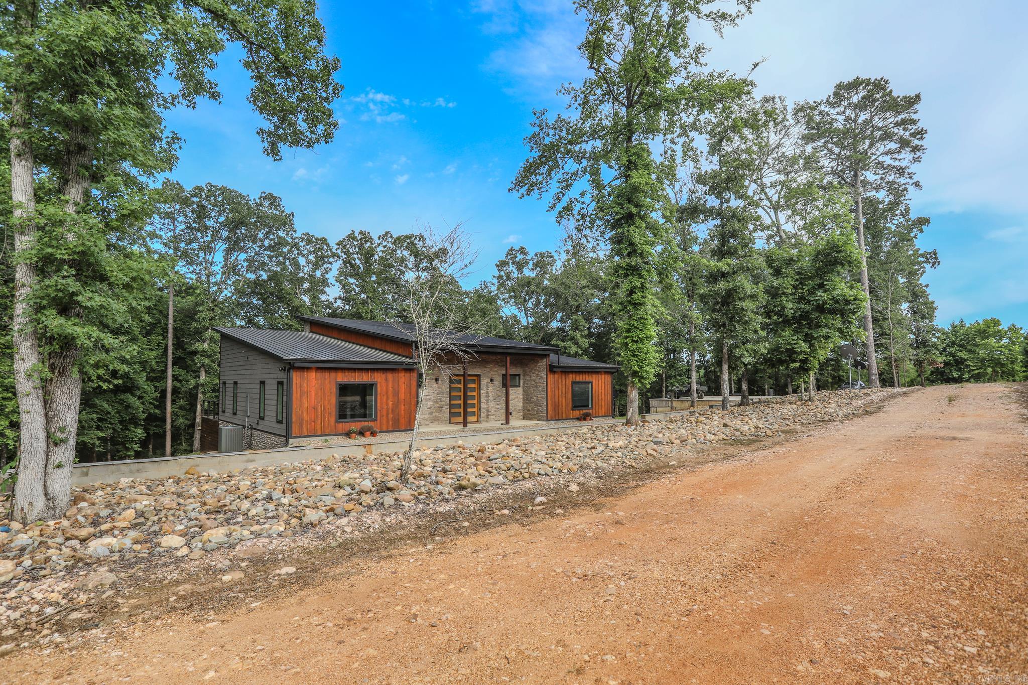 467  Crosscut Saw  Hochatown, OK