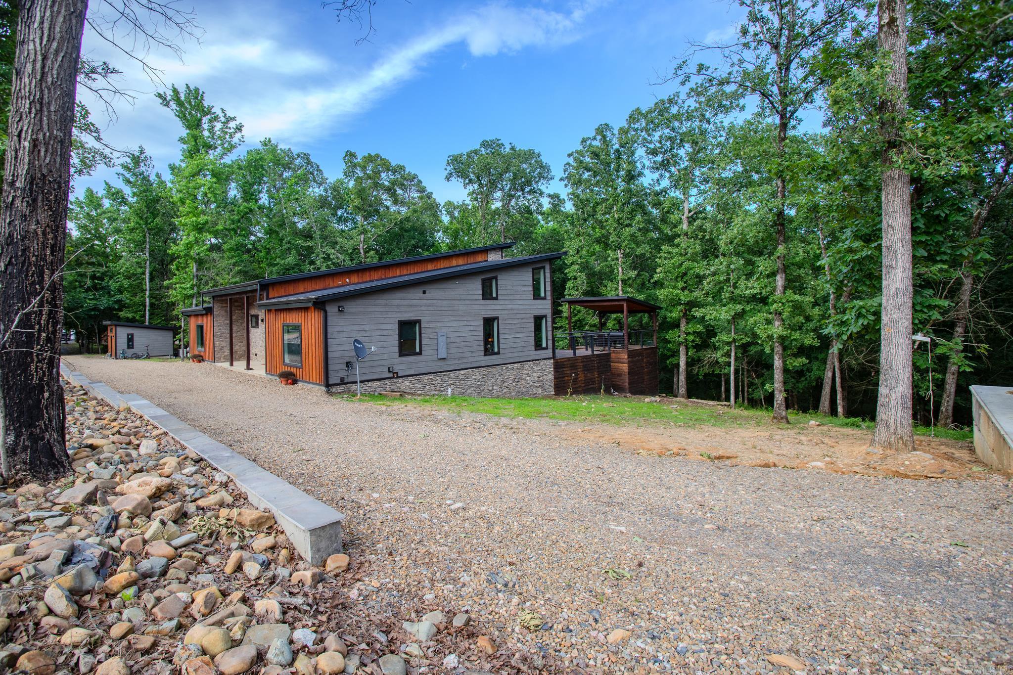 467  Crosscut Saw  Hochatown, OK