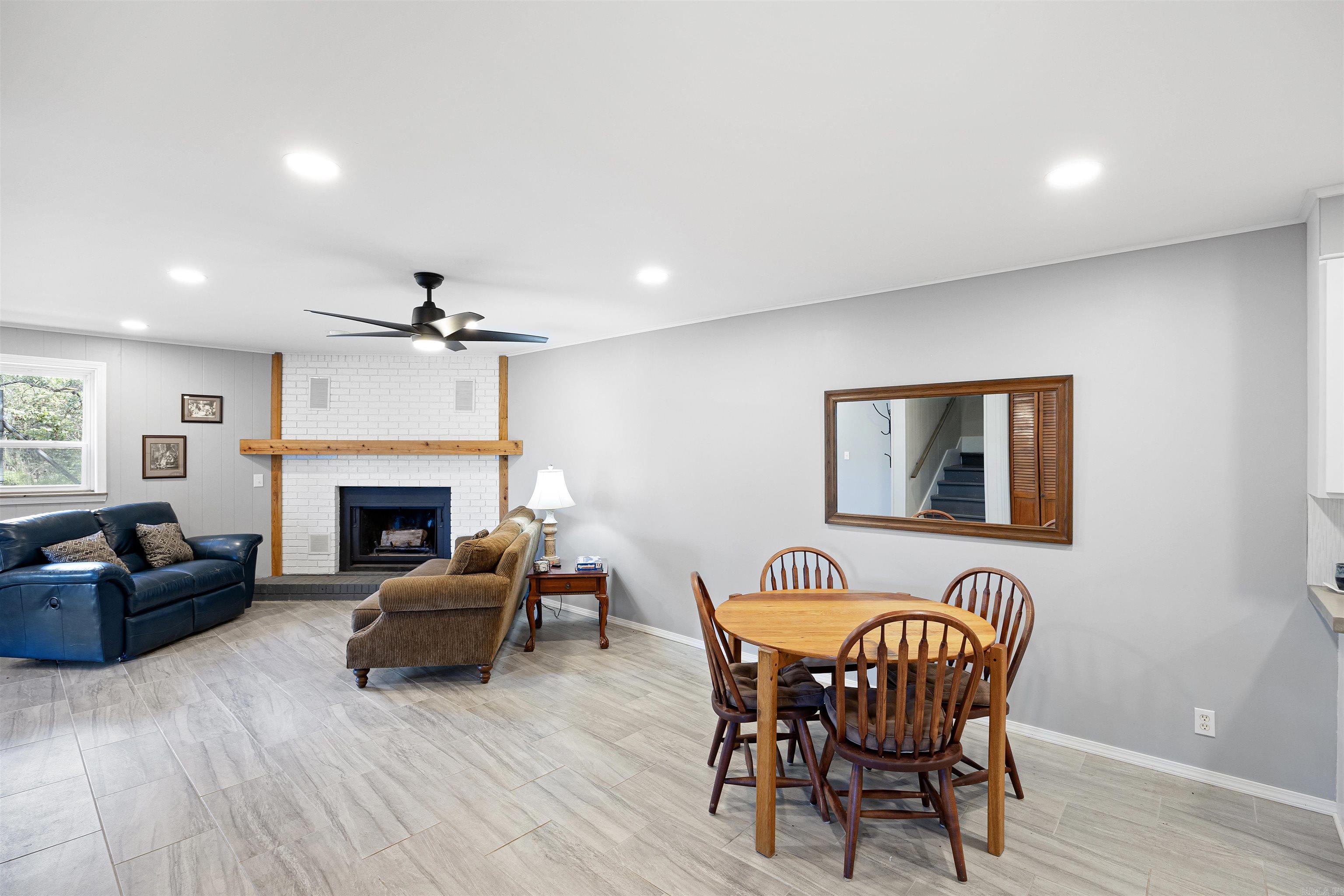 170 Ridge Road Houston, AR 72720-70