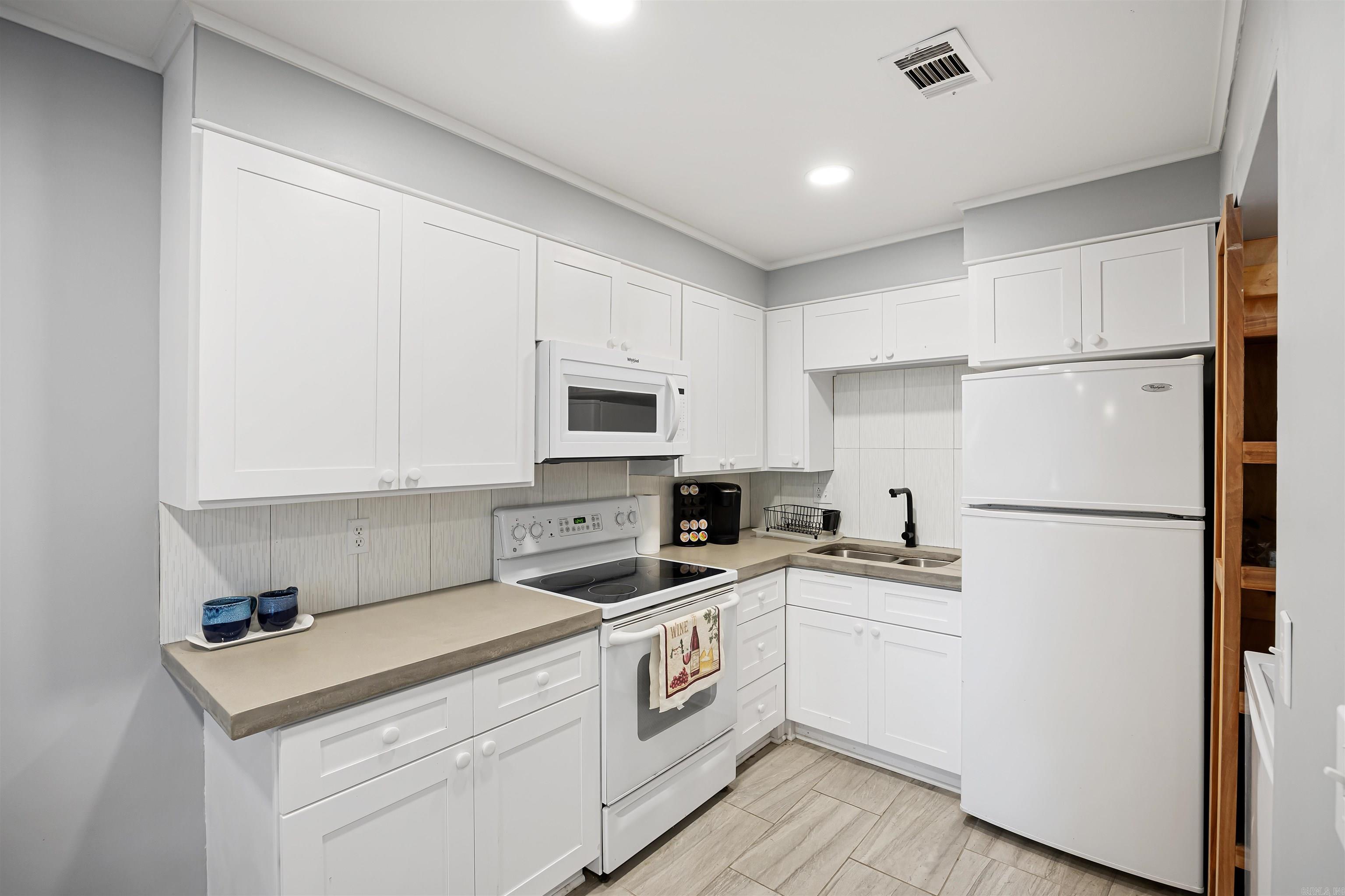 170 Ridge Road Houston, AR 72720-70