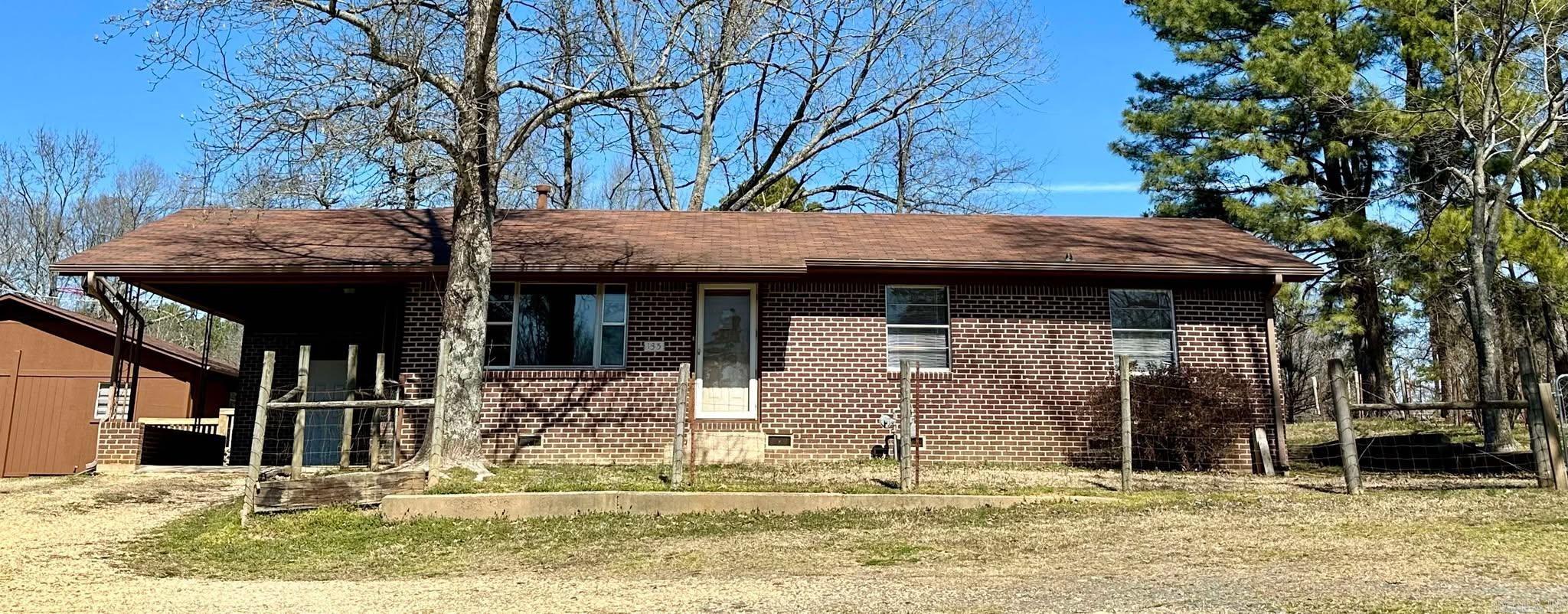 133 & 135  Pearl St  Wickes, AR