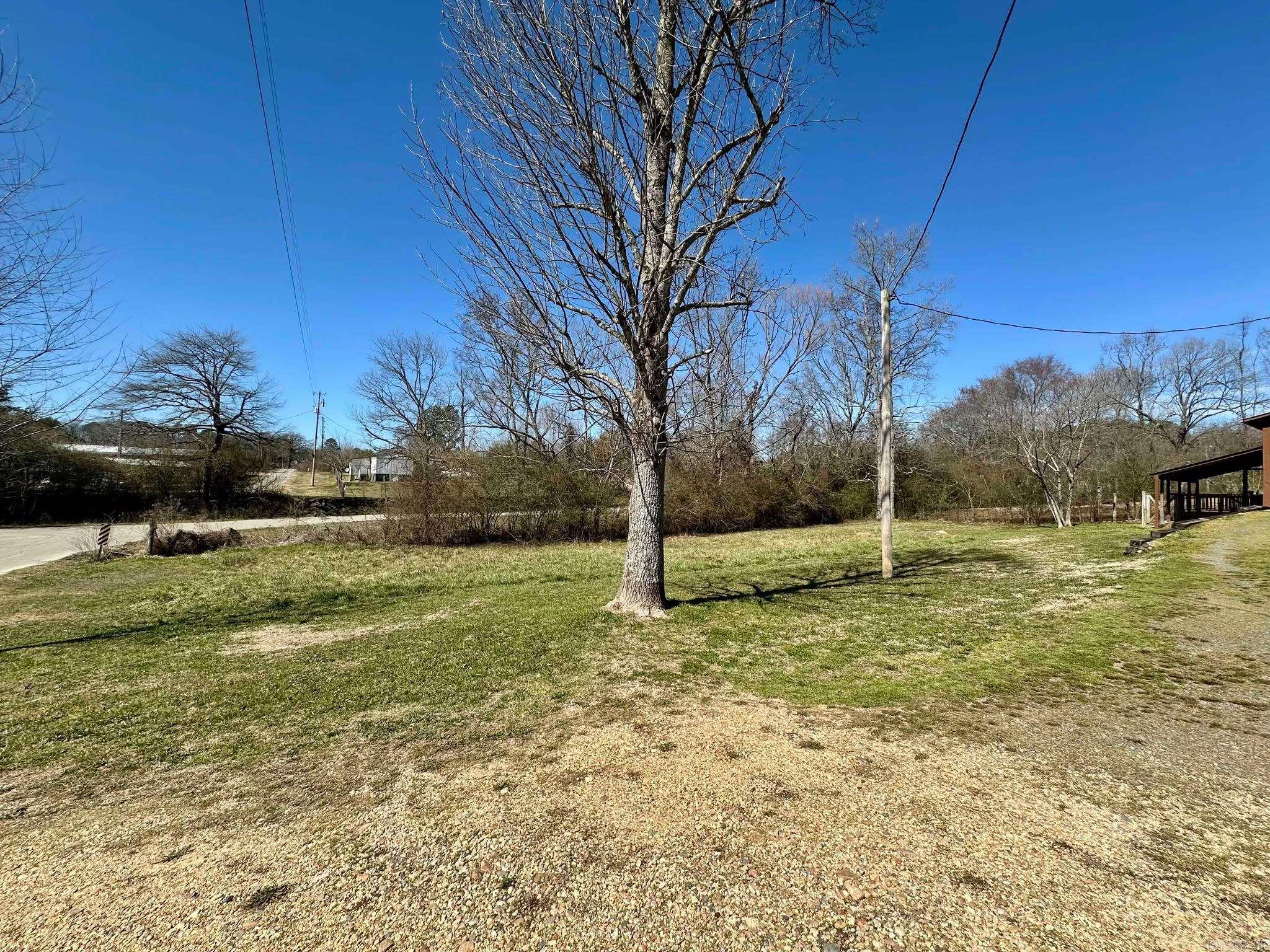 133 & 135  Pearl St  Wickes, AR