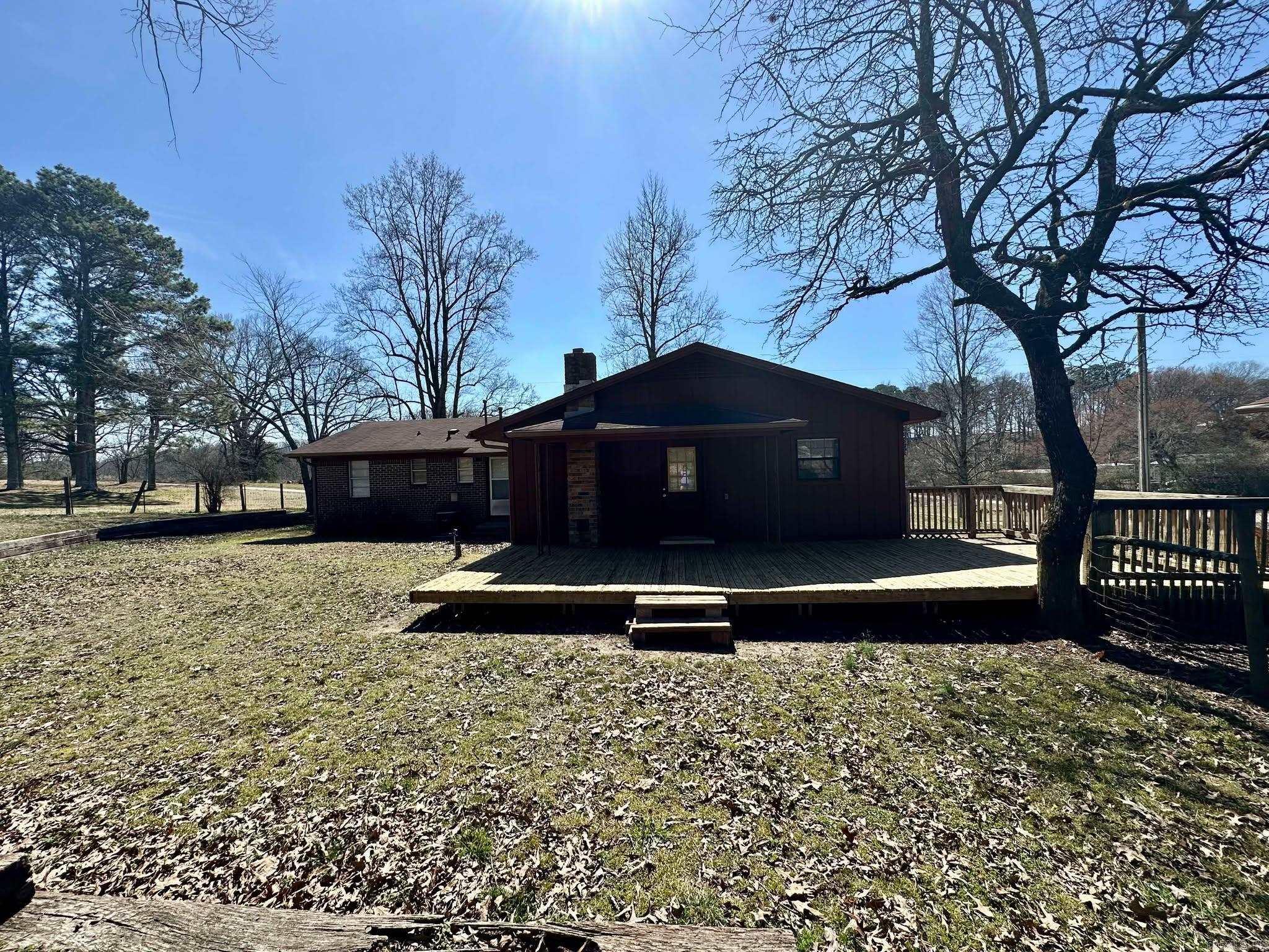 133 & 135  Pearl St  Wickes, AR