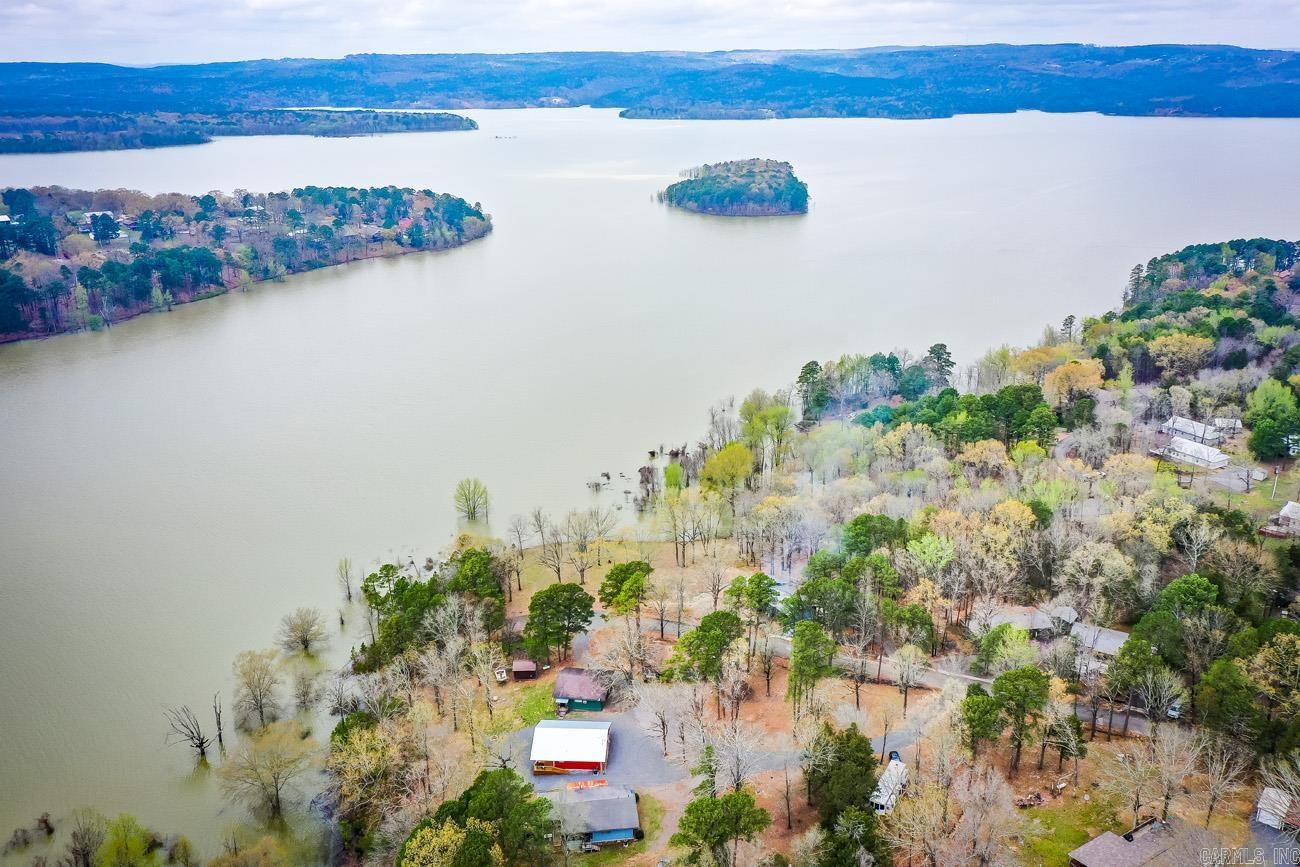 533  Stark Road  Greers Ferry, AR