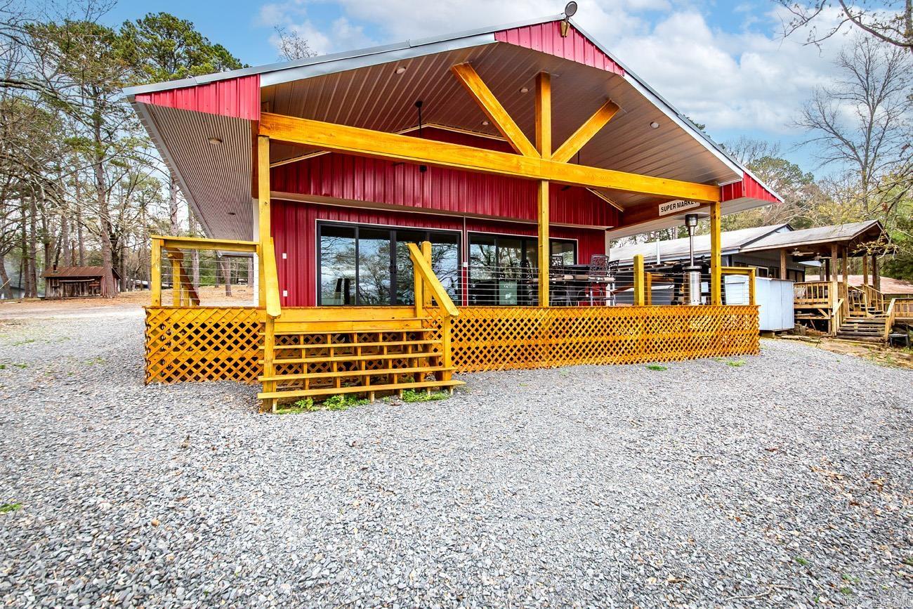 533  Stark Road  Greers Ferry, AR