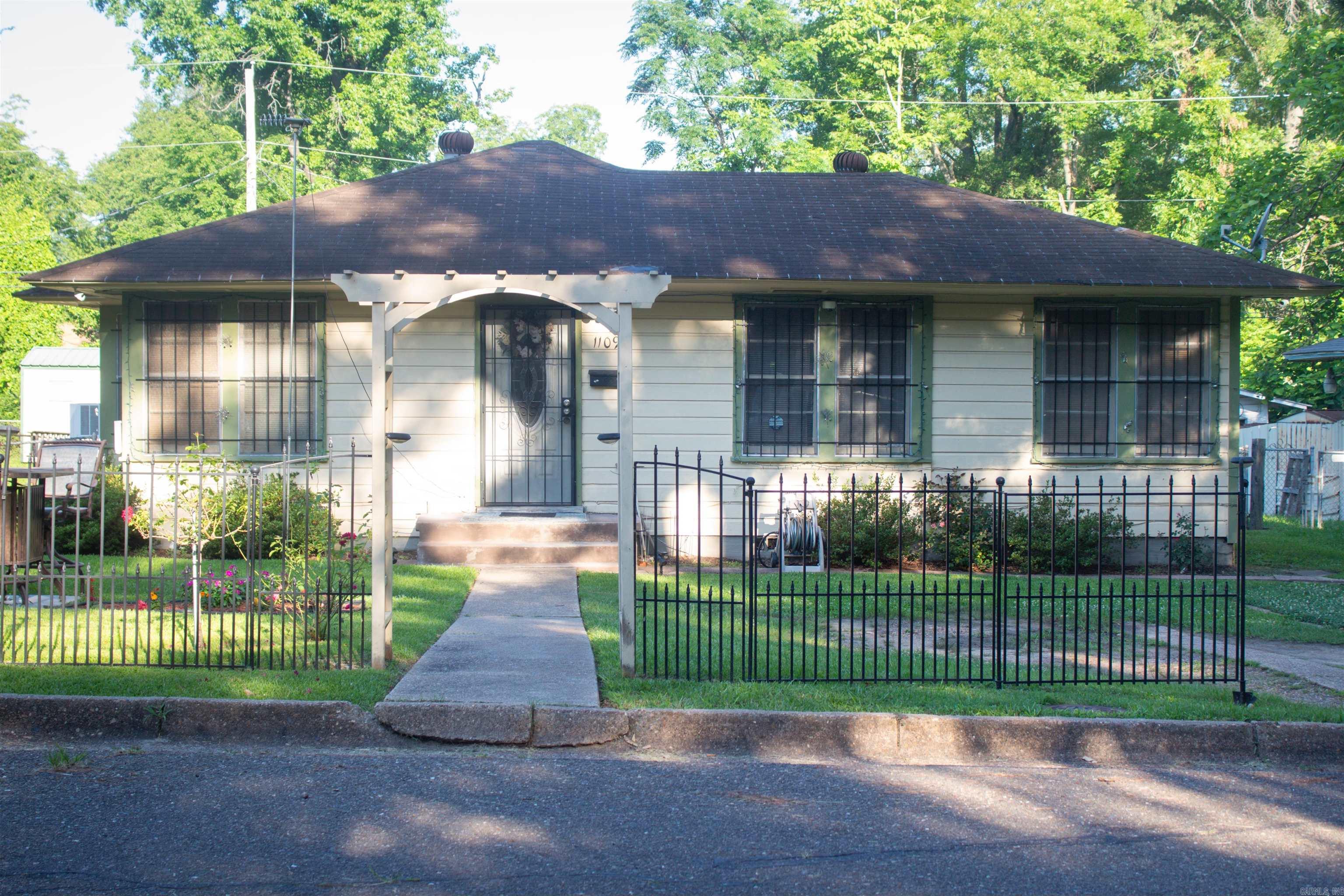 1109 Garden  Texarkana, AR