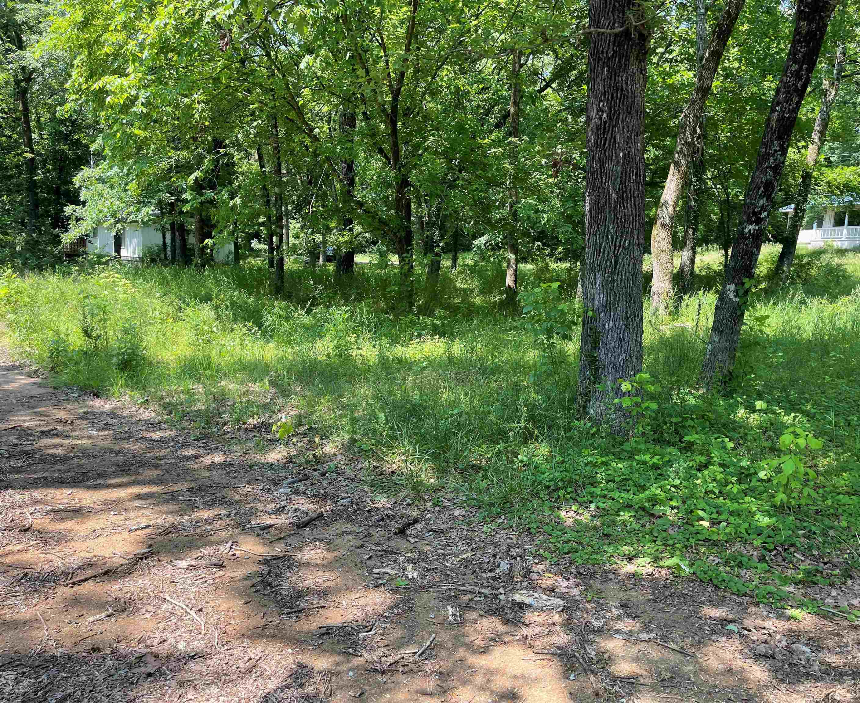 20  Pequot  Cherokee Village, AR
