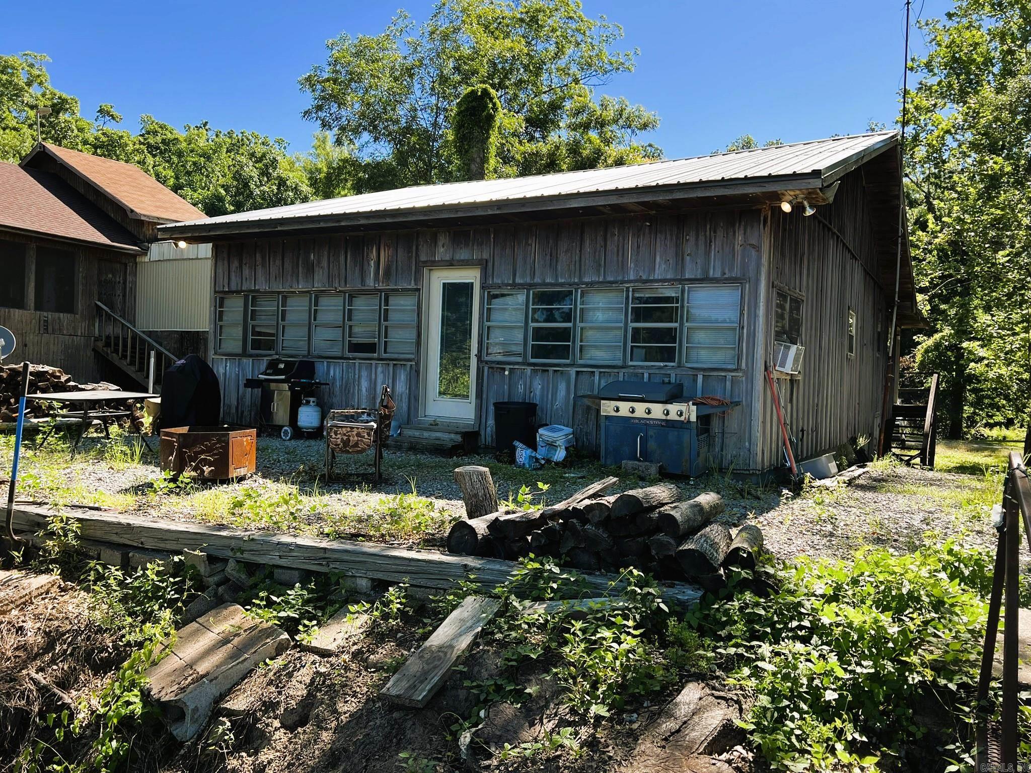 25  Smith  Holly Grove, AR