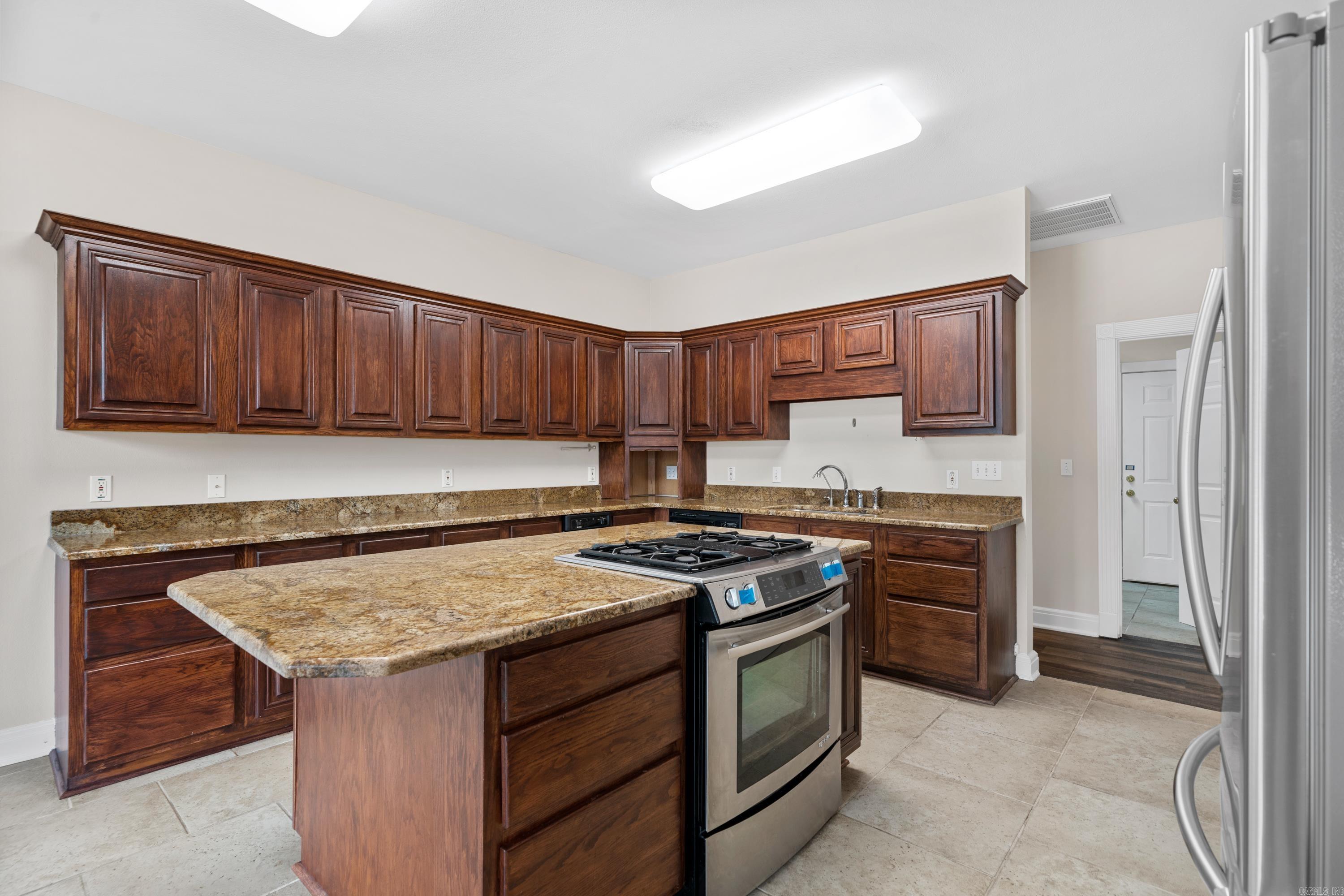 128  Waterview  Hot Springs, AR