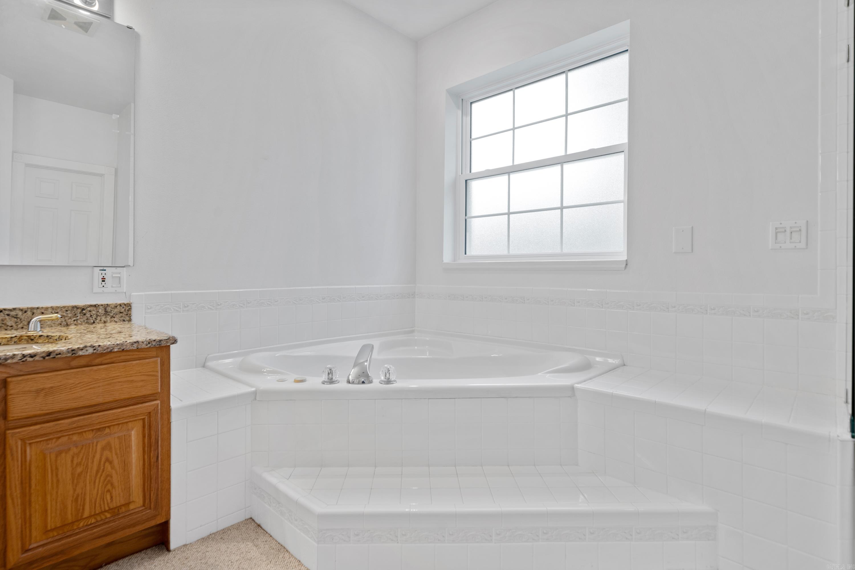 128  Waterview  Hot Springs, AR