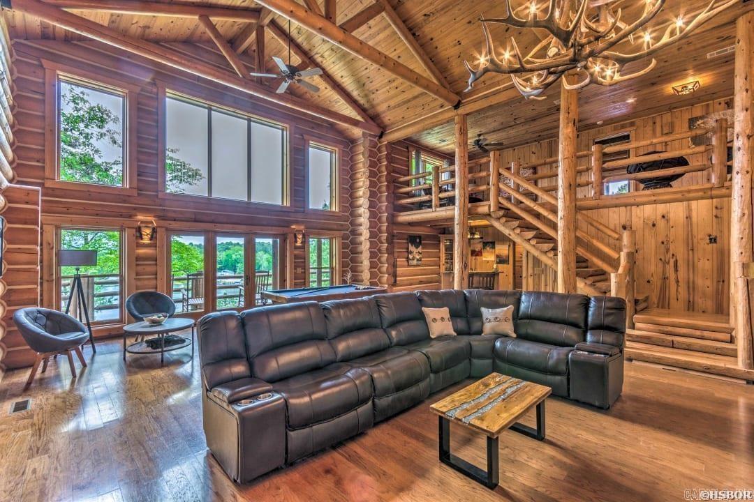 1265  Timberlake  Royal, AR