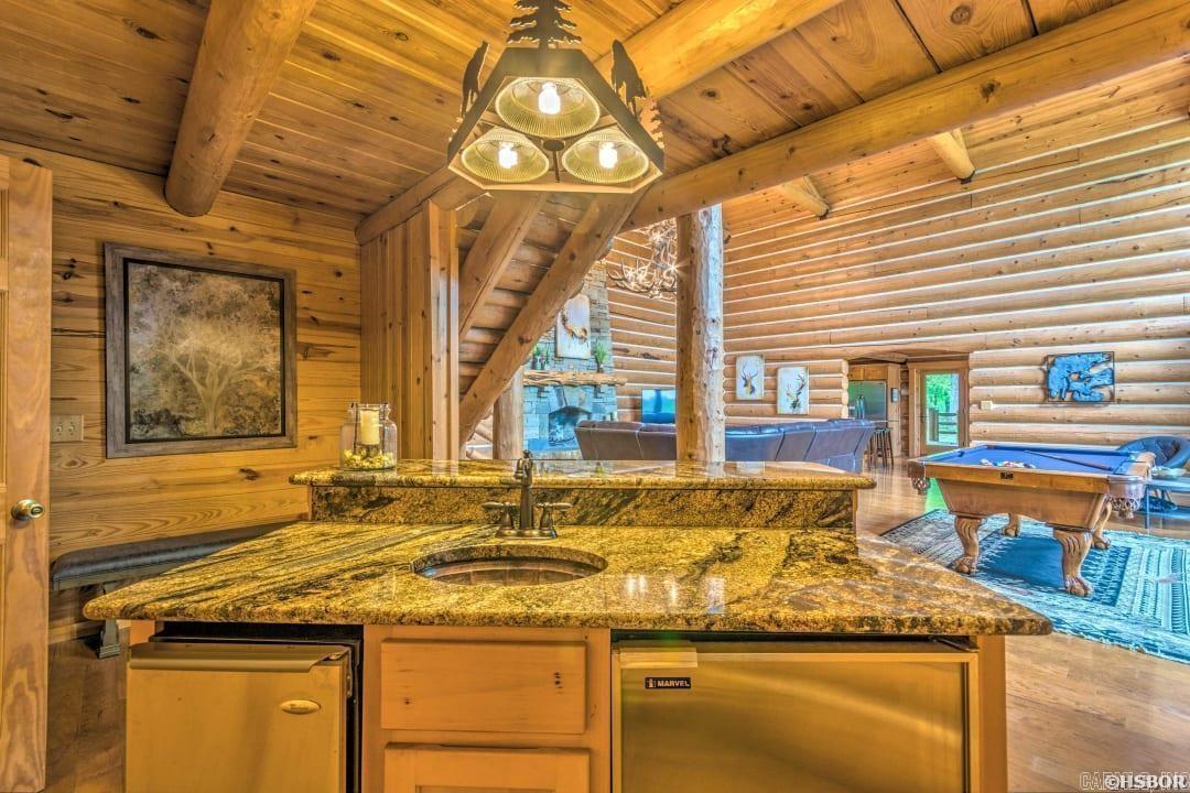 1265  Timberlake  Royal, AR