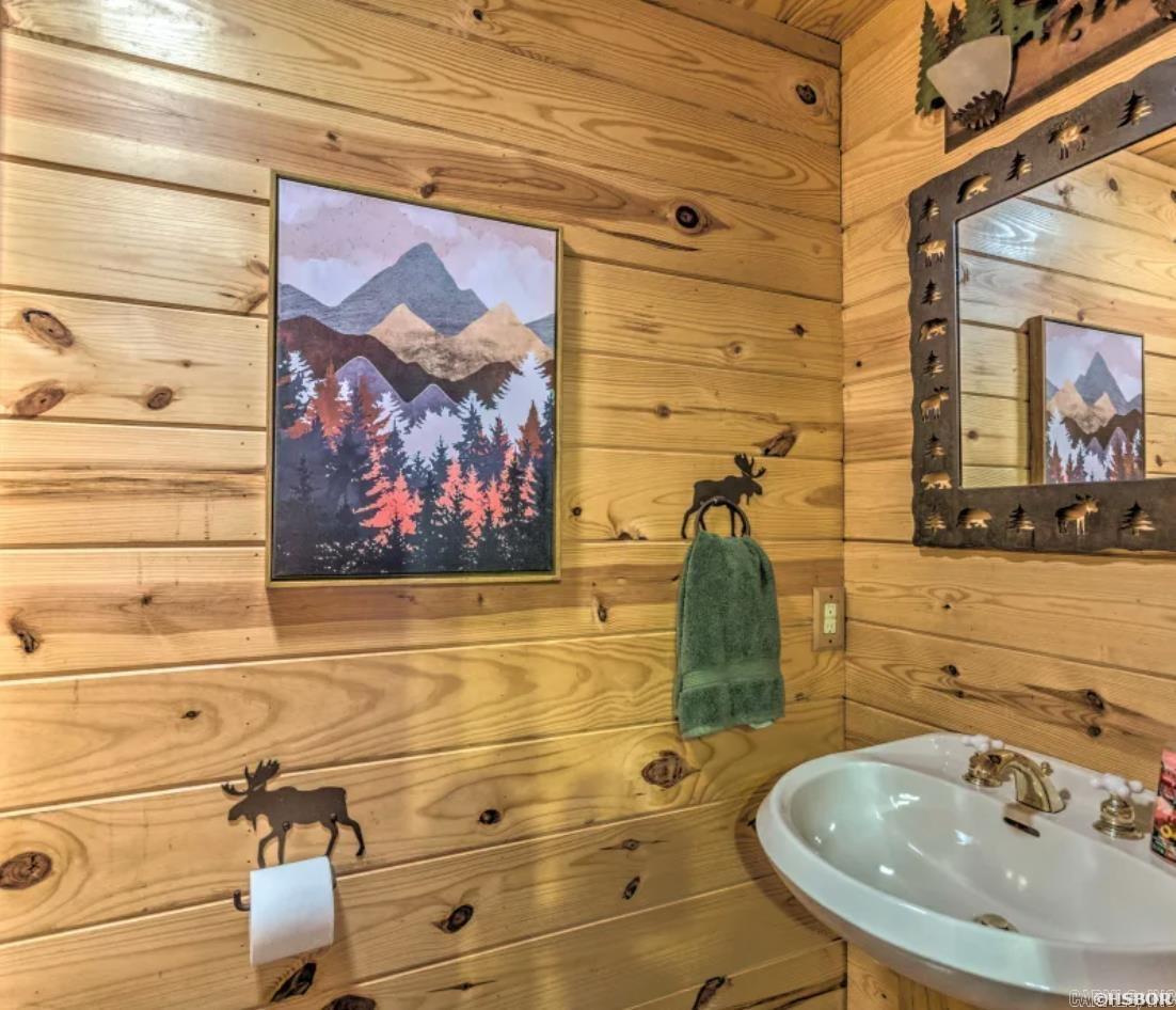 1265  Timberlake  Royal, AR