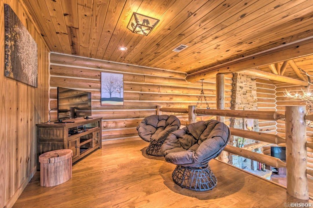 1265  Timberlake  Royal, AR