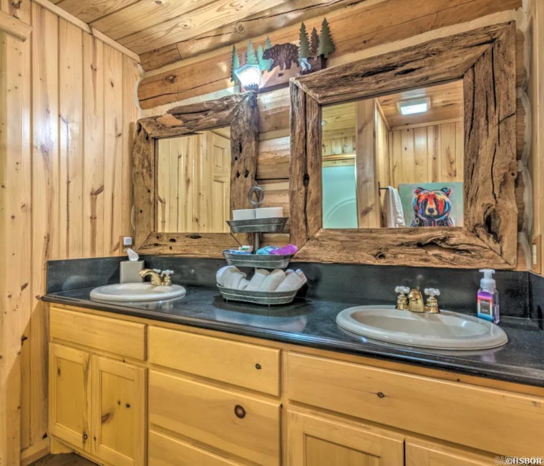 1265  Timberlake  Royal, AR