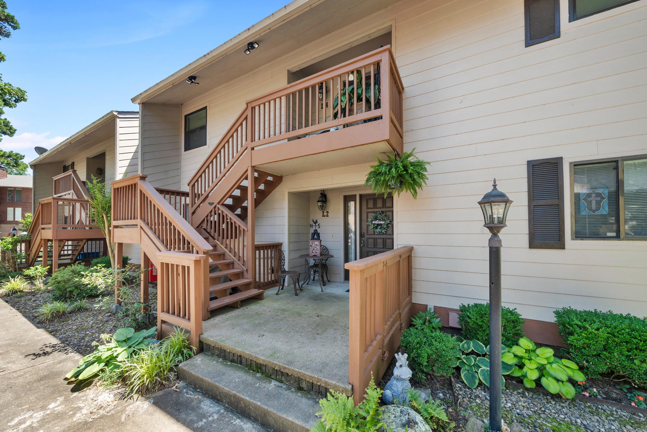 349 Peters Point