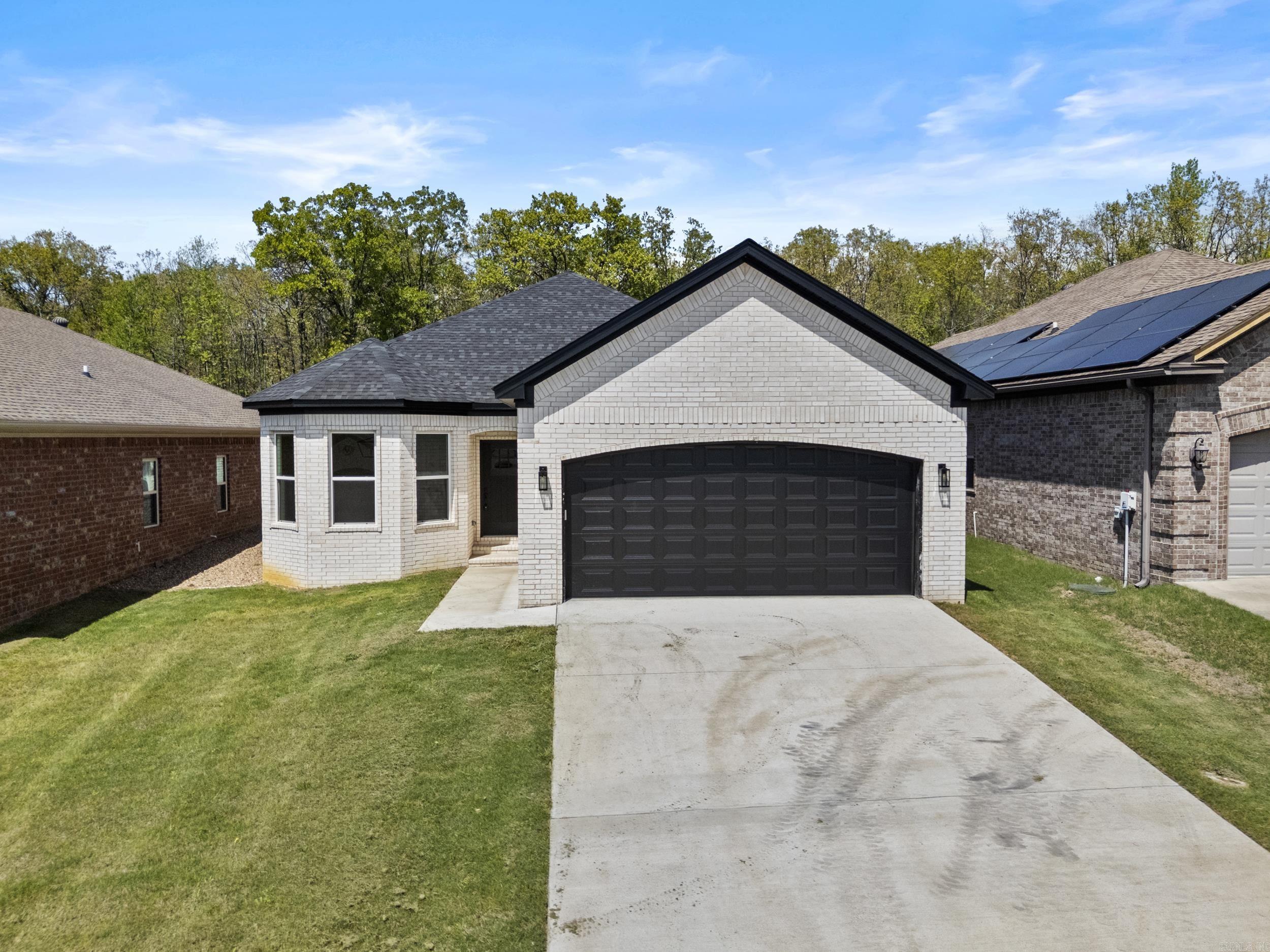 7216  Stonehenge  Sherwood, AR