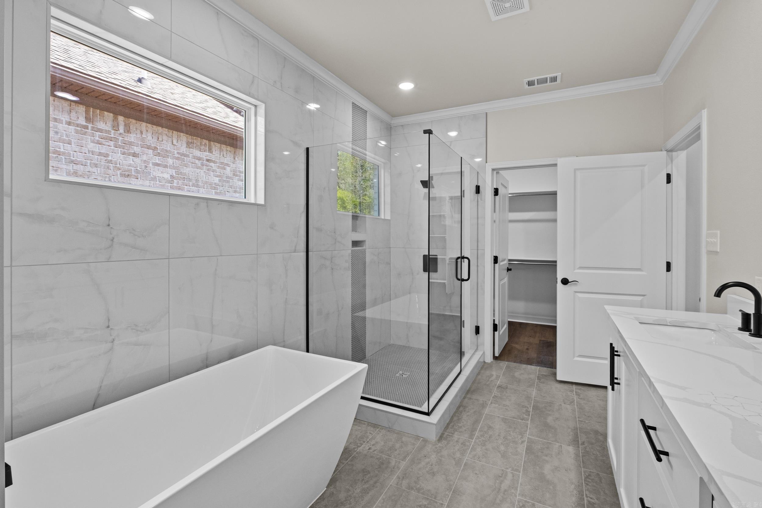 7216  Stonehenge  Sherwood, AR