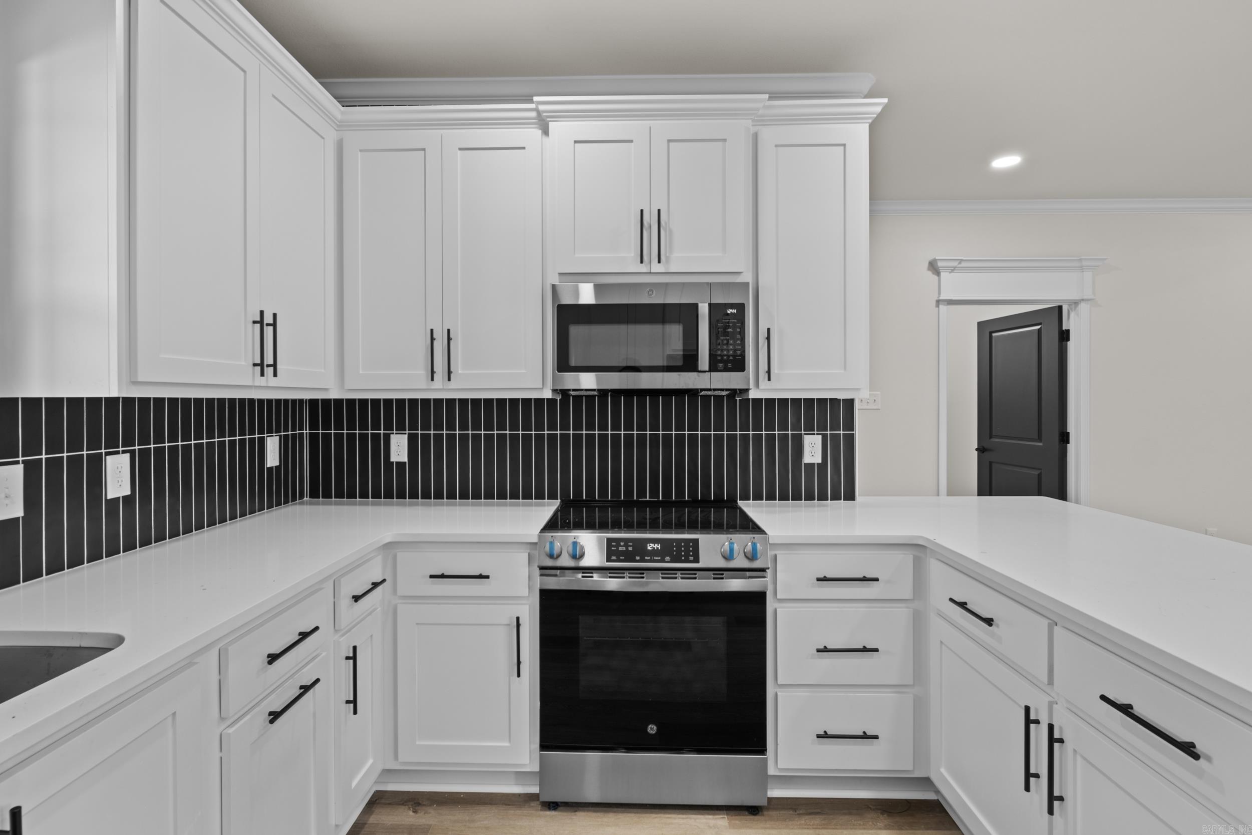 7213  Stonehenge  Sherwood, AR