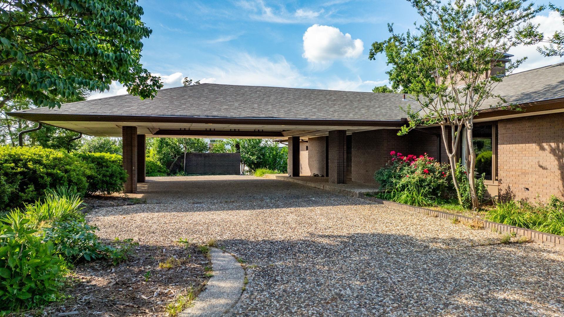 19  Sunset  Cammack Village, AR