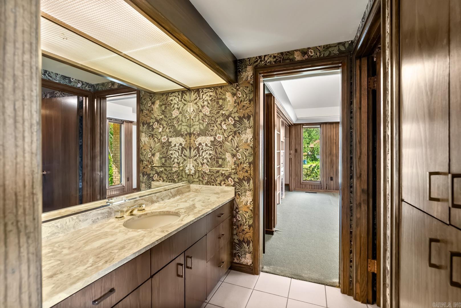 19  Sunset  Cammack Village, AR