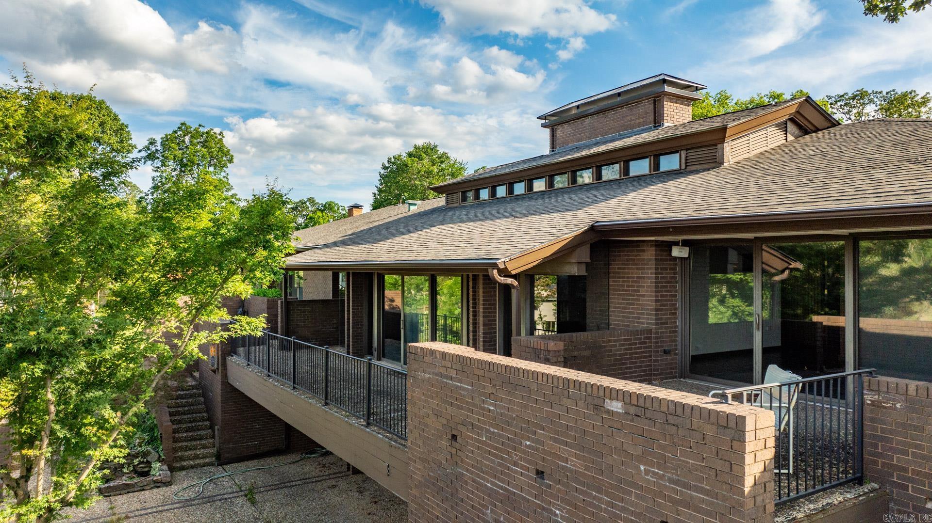19  Sunset  Cammack Village, AR