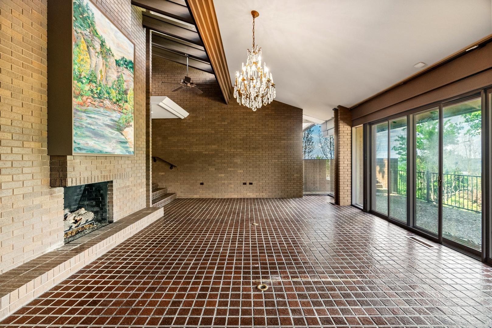 19  Sunset  Cammack Village, AR