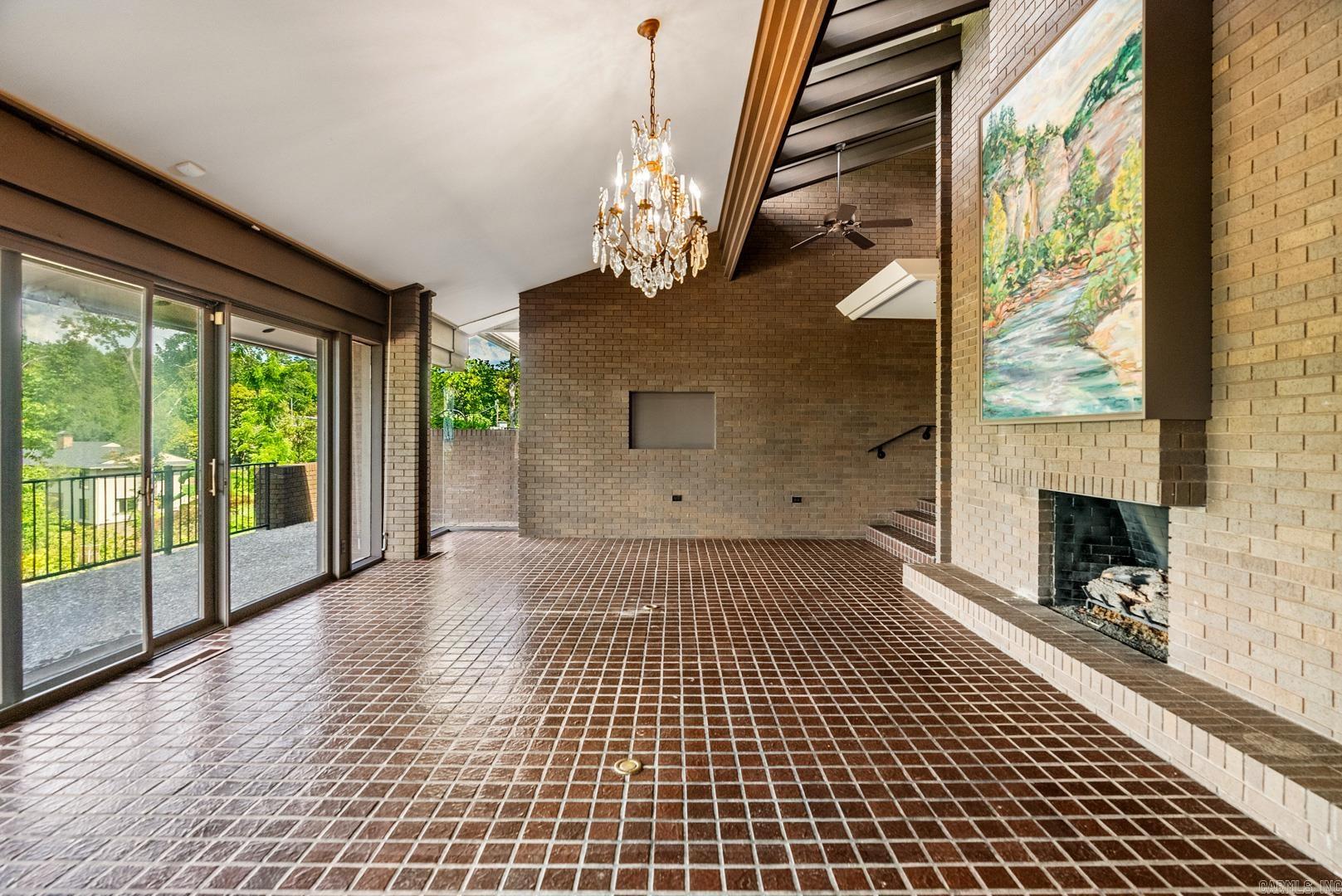 19  Sunset  Cammack Village, AR