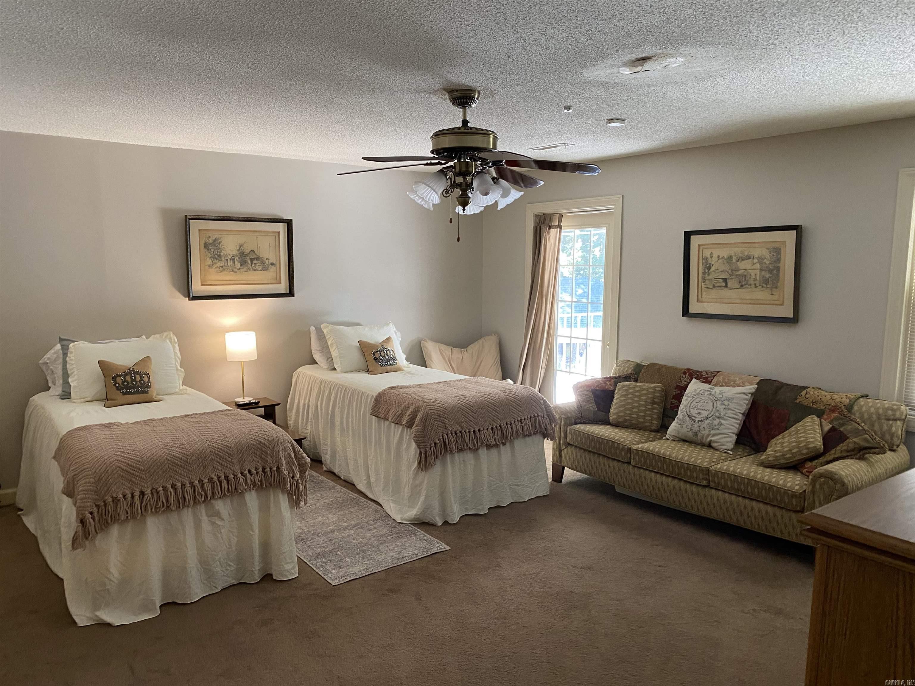 1205 Yorkshire Helena, AR 72342