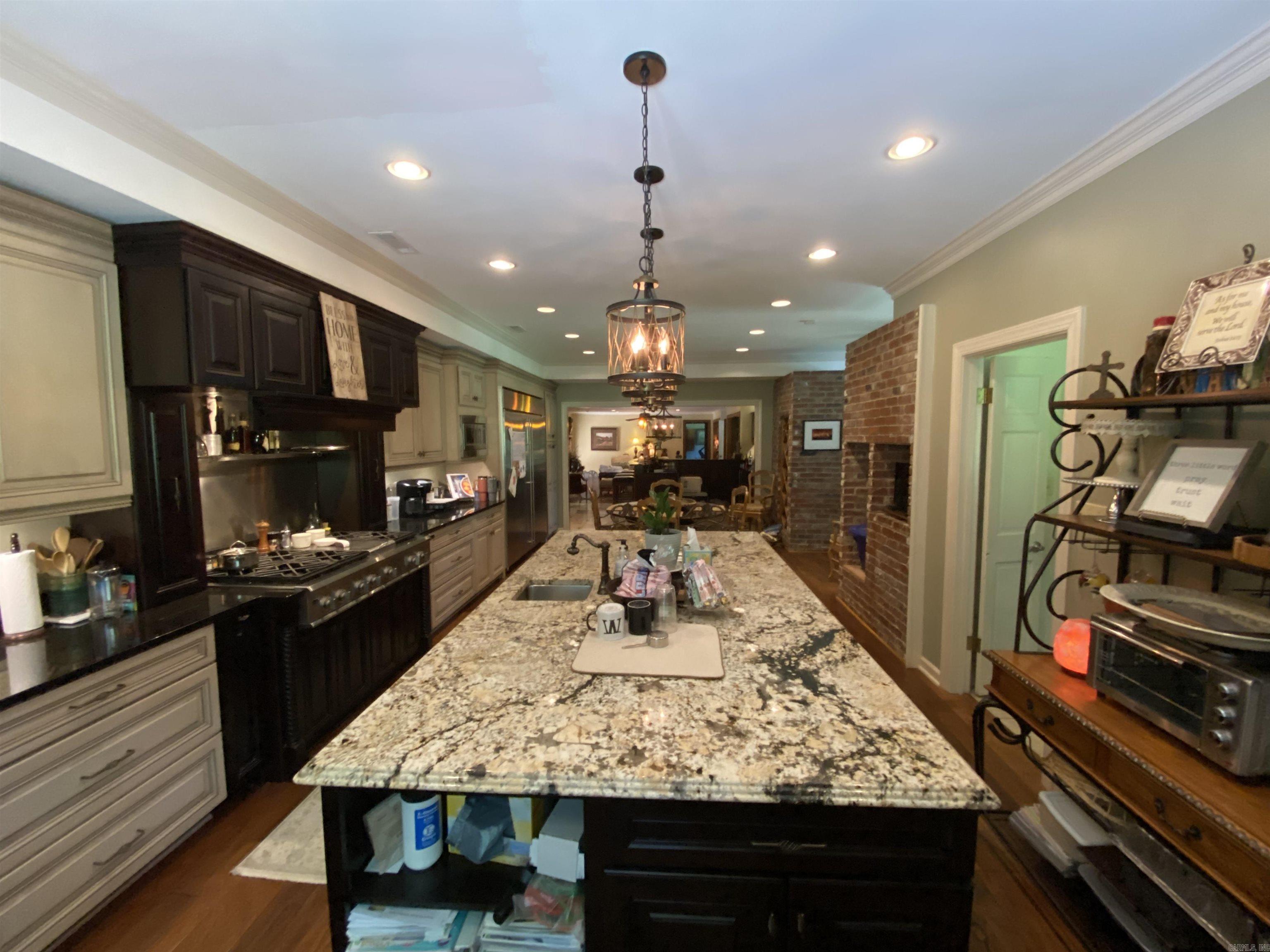 1205 Yorkshire Helena, AR 72342