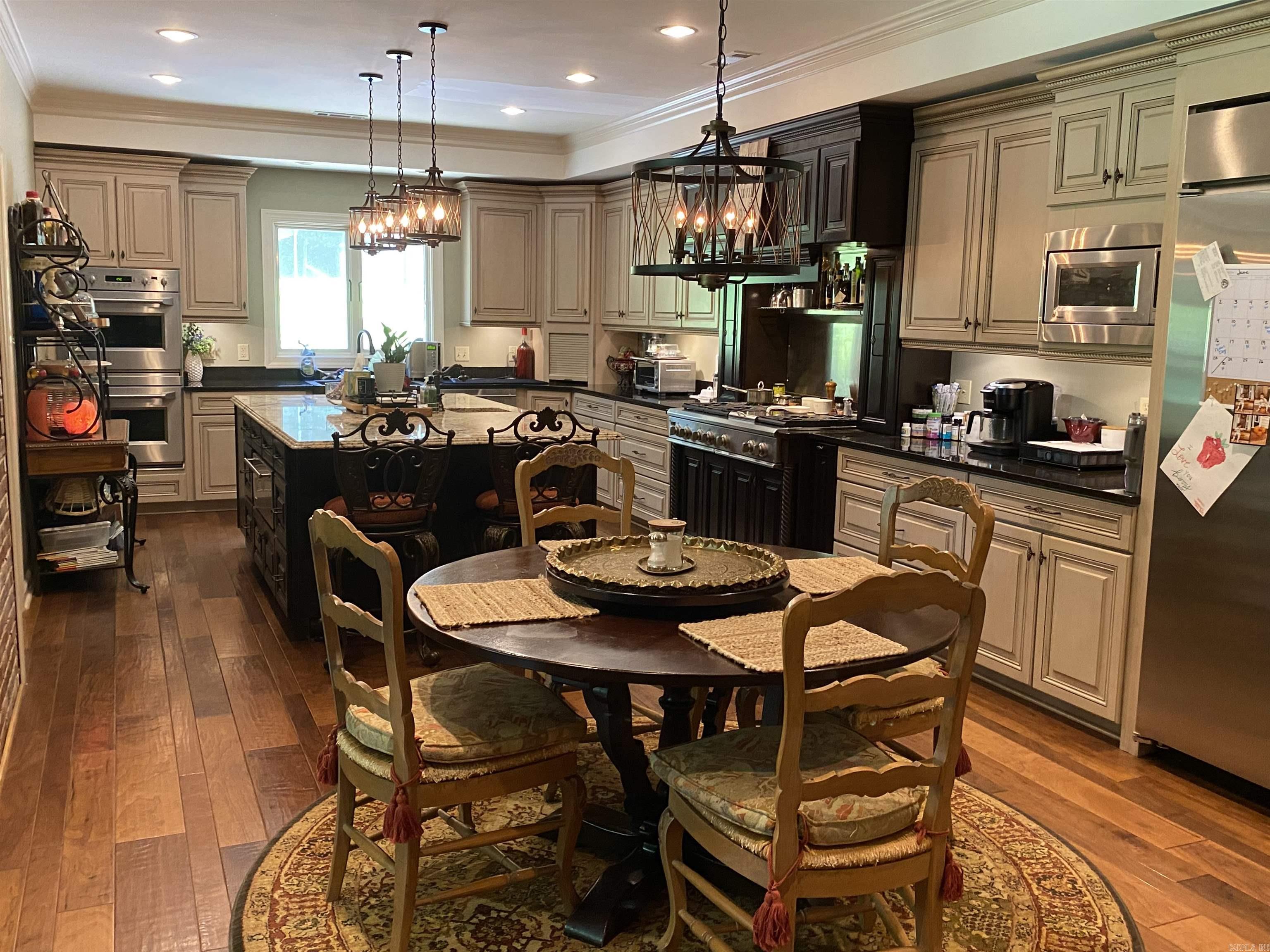 1205 Yorkshire Helena, AR 72342
