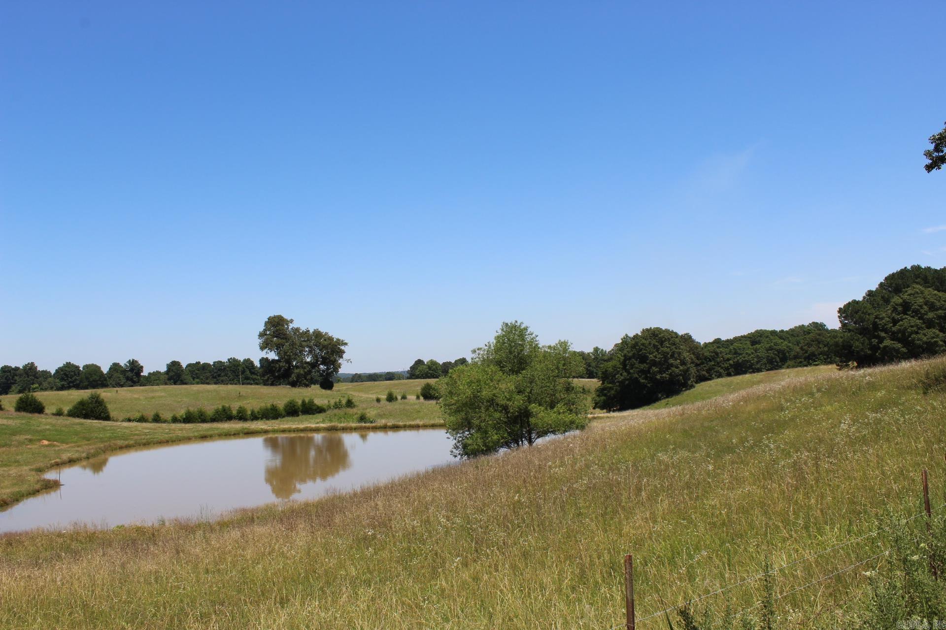472  County Road  Piggott, AR